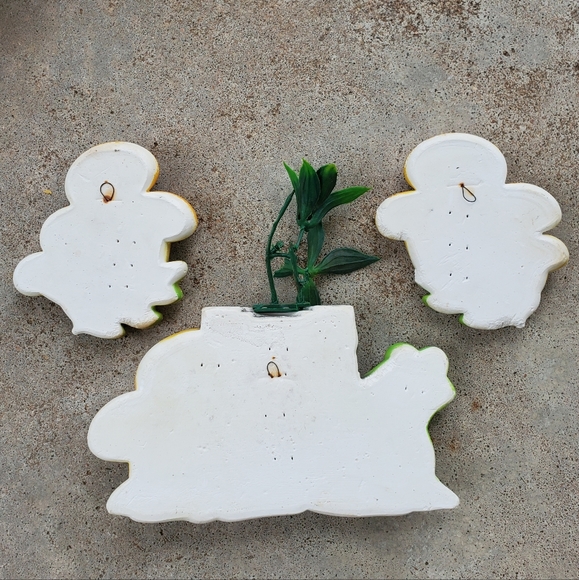 Chalkware Frog and Mushroom wall hanging - Picture 4 of 11